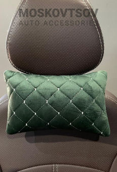 Подушка AVM-AUTO косточка ВЕЛЮР квадрат зеленый-белый, 2 шт