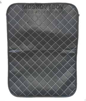 Защита на спинку черный-белый КВАДРАТ 1 шт